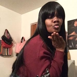 Meet your Posher, Shaneiqua